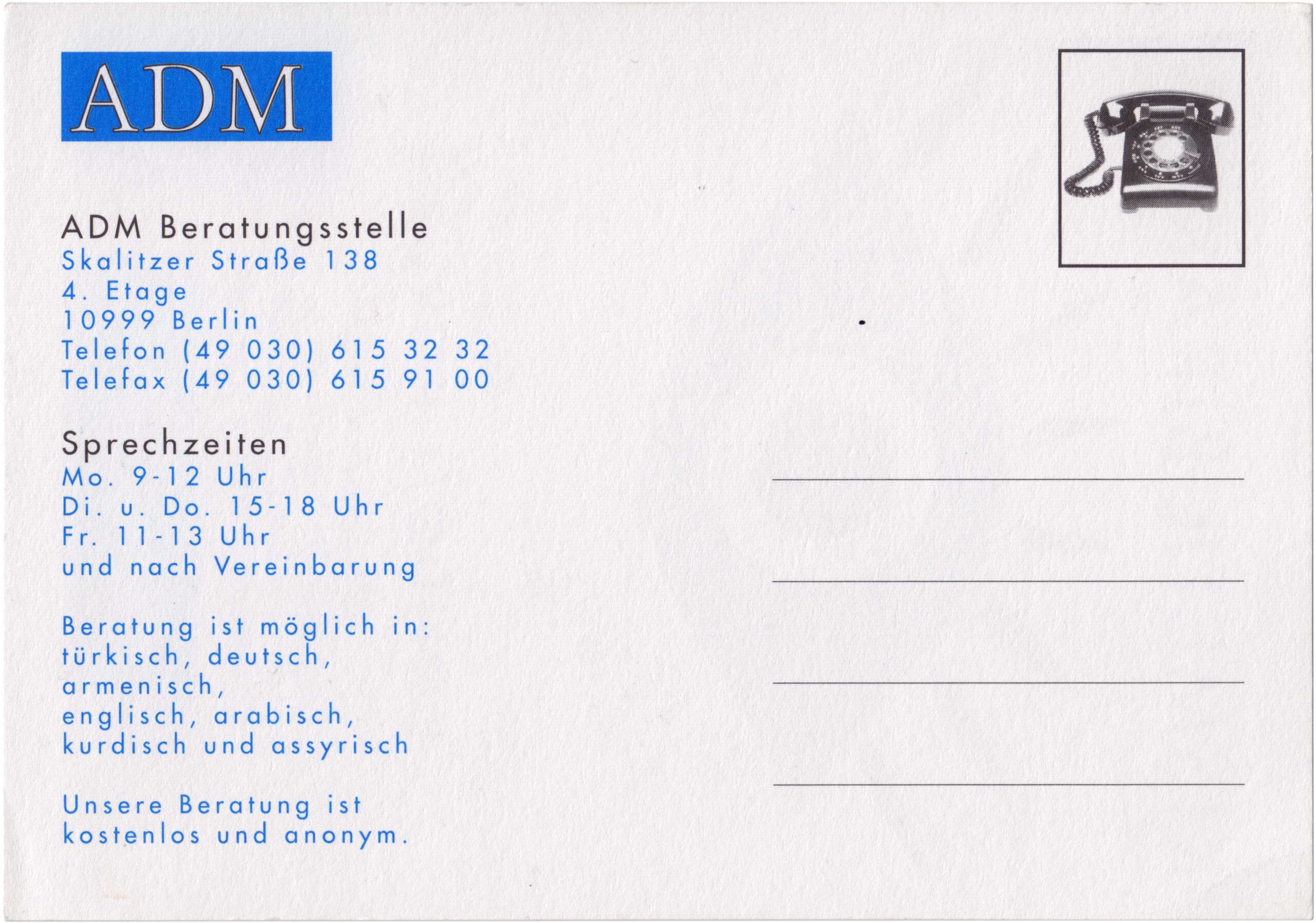 Informationskarte der ADM Beratungsstelle in Berlin mit Kontaktadresse, Telefonnummern, Sprechzeiten und Beratungssprachen.